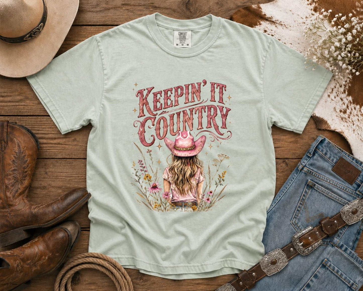 Keepin' It Country T-Shirt — Cowgirl TShirt | Western Tee | Comfort Colors Country Tee | Vintage Country Shirt | Rodeo Shirt