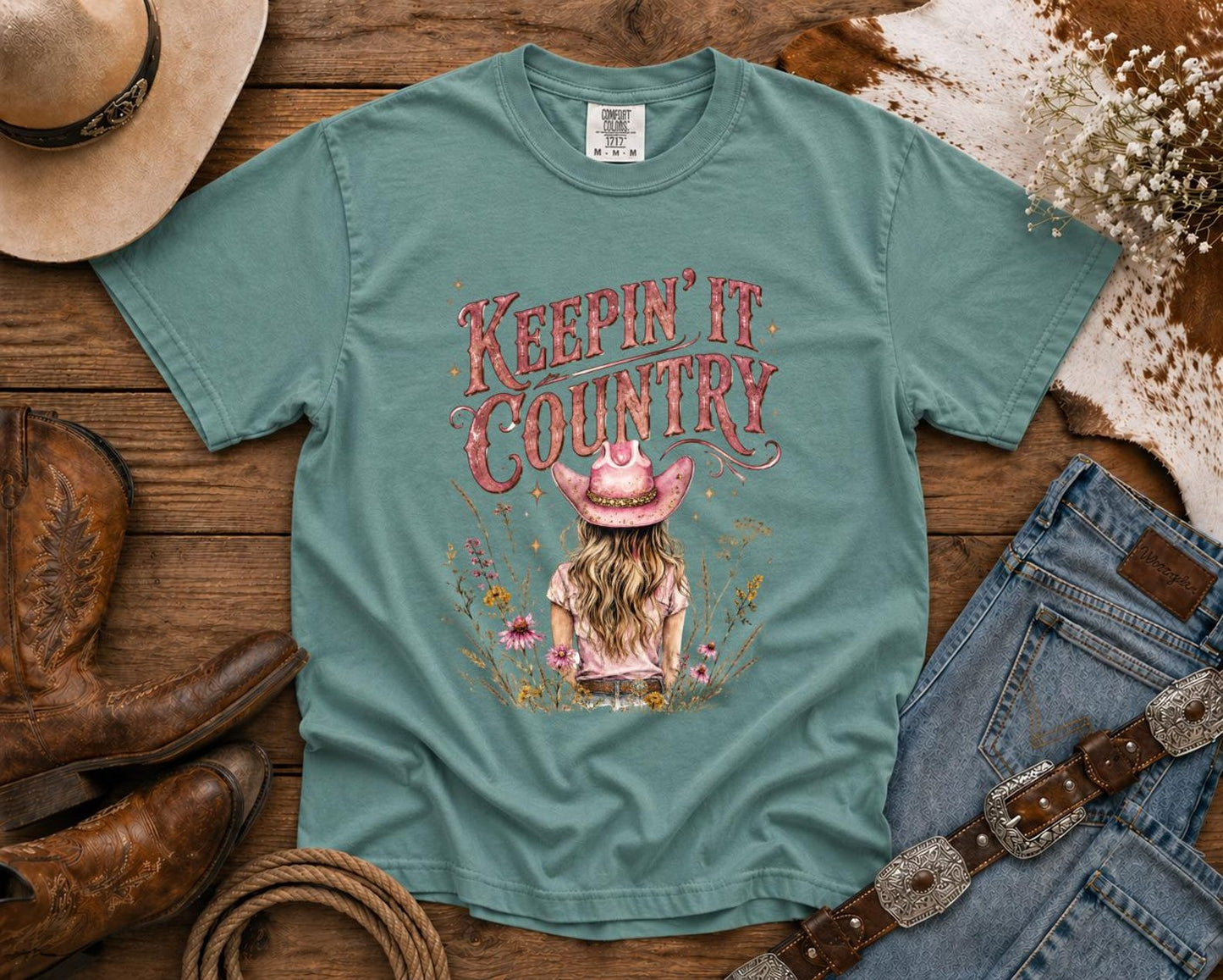 Keepin' It Country T-Shirt — Cowgirl TShirt | Western Tee | Comfort Colors Country Tee | Vintage Country Shirt | Rodeo Shirt