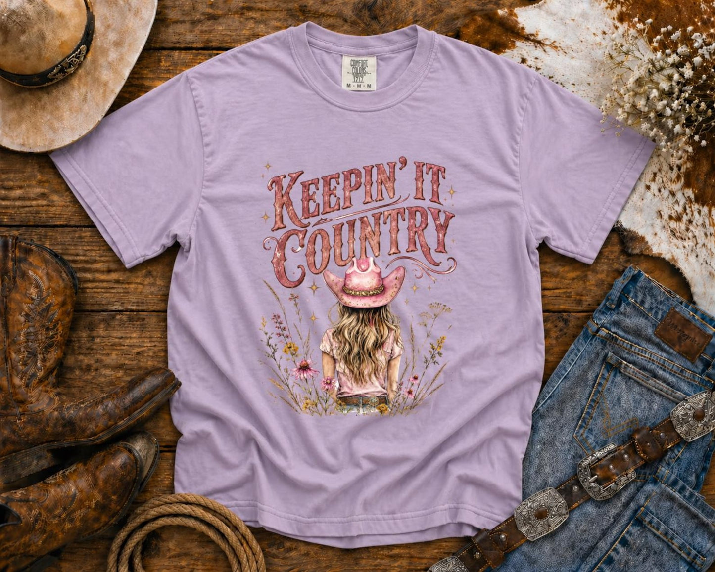 Keepin' It Country T-Shirt — Cowgirl TShirt | Western Tee | Comfort Colors Country Tee | Vintage Country Shirt | Rodeo Shirt
