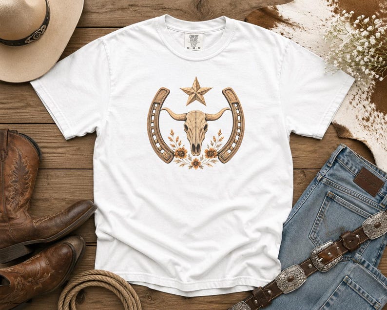 Western Skull & Horseshoe T-Shirt — Cowgirl TShirt | Western Tee | Comfort Colors Country Tee | Vintage Country Shirt | Rodeo Shirt