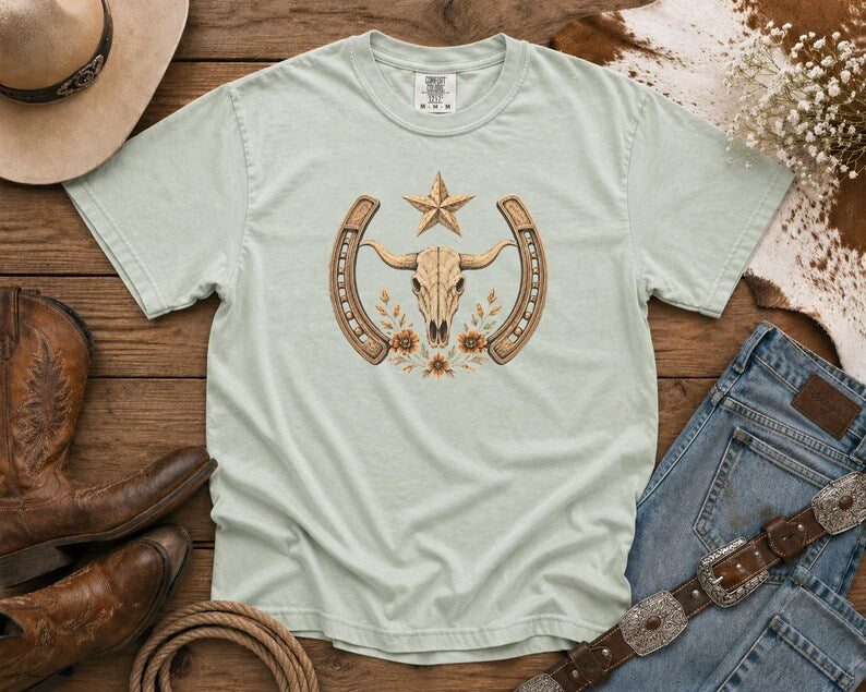 Western Skull & Horseshoe T-Shirt — Cowgirl TShirt | Western Tee | Comfort Colors Country Tee | Vintage Country Shirt | Rodeo Shirt