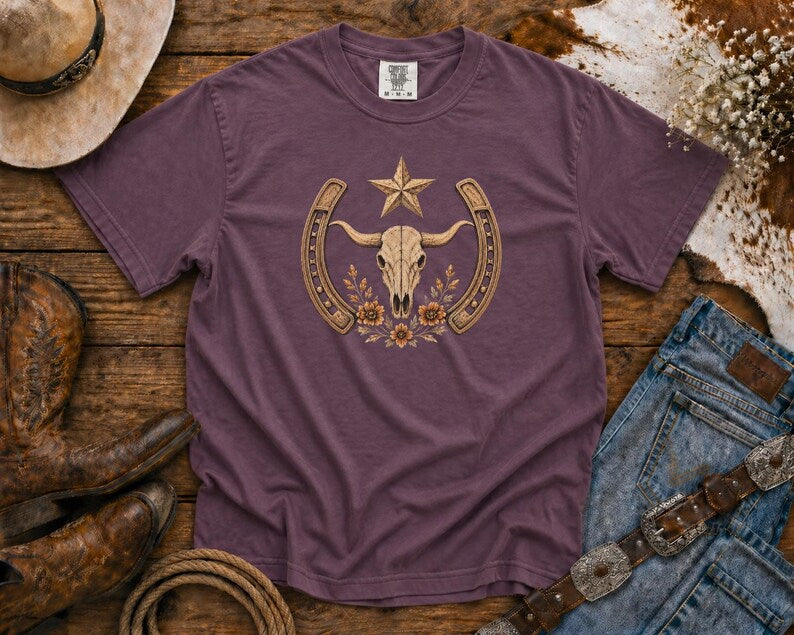 Western Skull & Horseshoe T-Shirt — Cowgirl TShirt | Western Tee | Comfort Colors Country Tee | Vintage Country Shirt | Rodeo Shirt